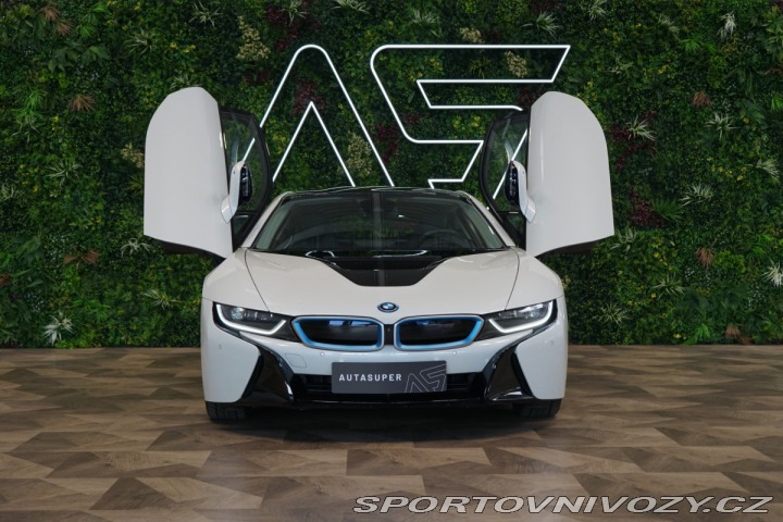 BMW i8 1.5i EDrive LED HUD Camer 2018