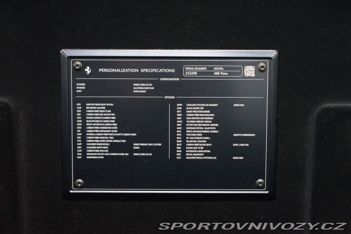 Ferrari 488 PISTA*LIFT*CARBON*NAVI*ZÁ 2020