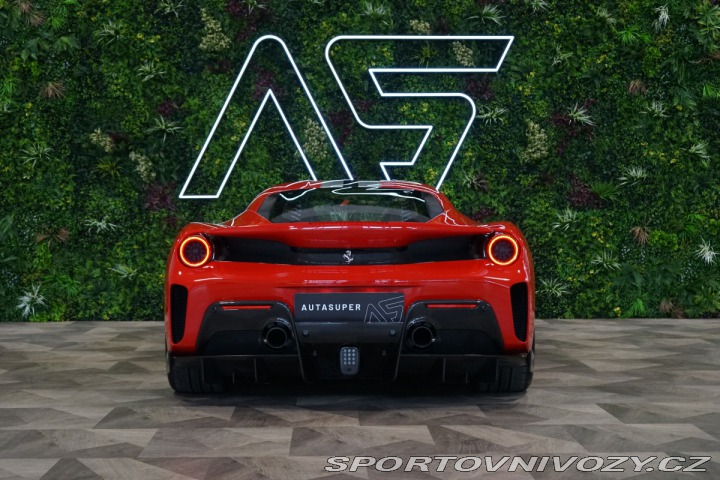 Ferrari 488 PISTA*LIFT*CARBON*NAVI*ZÁ 2020
