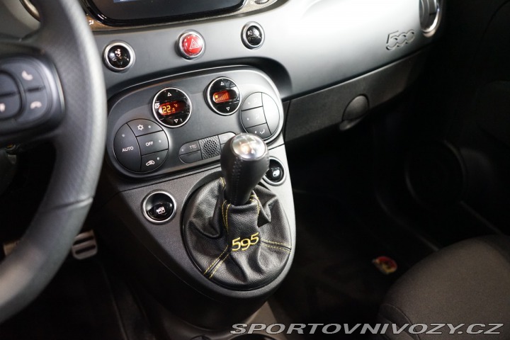 Fiat 500 120kW*MANUÁL* 2022