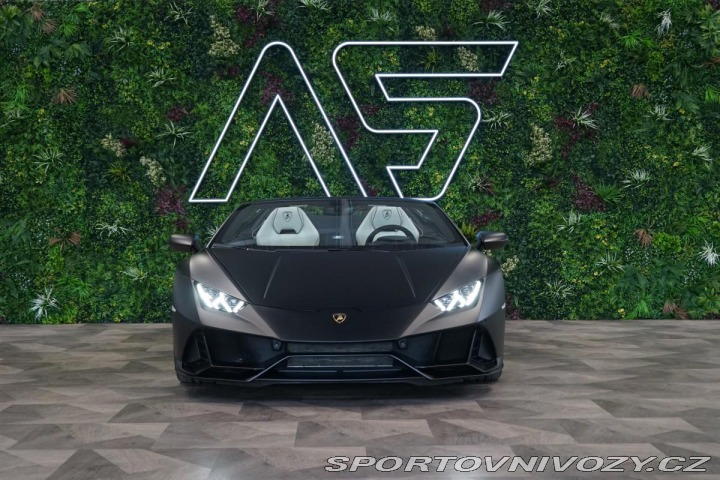 Lamborghini Huracán EVO SPYDER AWD*LIFT*ZÁRUK 2023