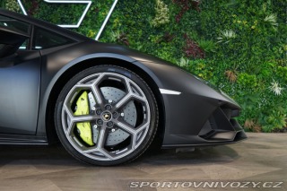 Lamborghini Huracán EVO SPYDER AWD*LIFT*ZÁRUK 2023