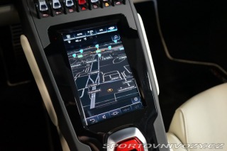 Lamborghini Huracán EVO SPYDER AWD*LIFT*ZÁRUK 2023