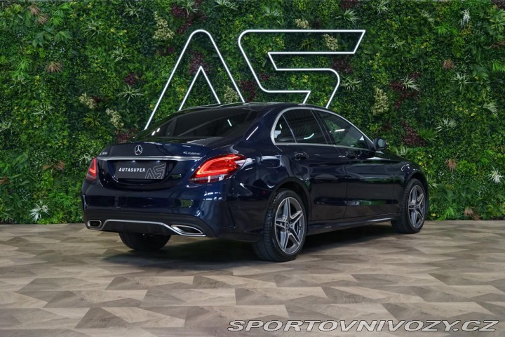 Mercedes-Benz C 300*4MATIC*AMG*LED*CARPLA 2020