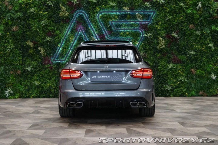 Mercedes-Benz C 63 AMG*V8*350kW*LED*PANO* 2019