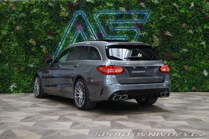 Mercedes-Benz C 63 AMG*V8*350kW*LED*PANO* 2019