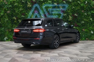 Mercedes-Benz E 220d*4M*AMG*LED*DISTRONIC 2020