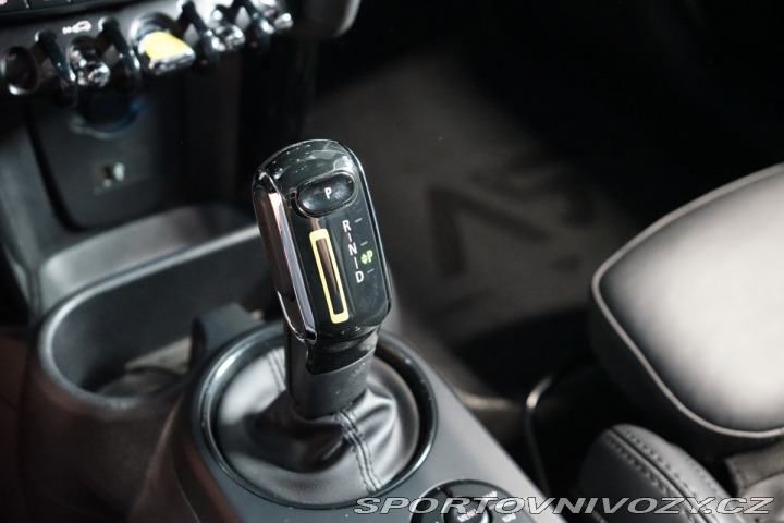 Mini Cooper 135kW*CARPLAY*NAVI*LED*CZ 2021