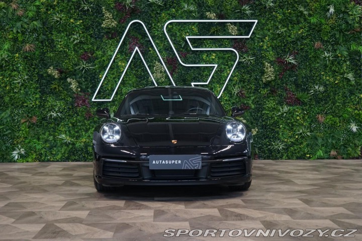 Porsche 911 PDK*PDLS+*PANO*VÝFUK 2019