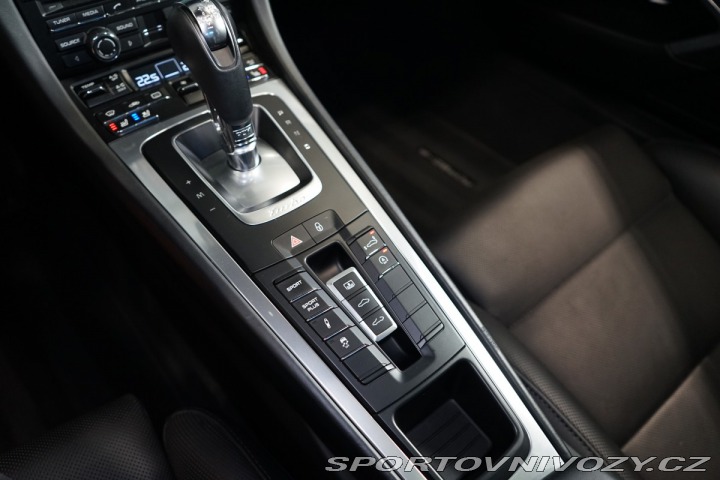 Porsche 911 PDK*BOSE*PANO*ZÁRUKA* 2015