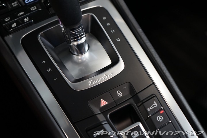 Porsche 911 PDK*BOSE*PANO*ZÁRUKA* 2015