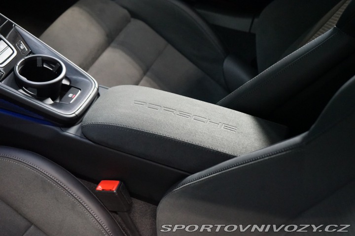 Porsche 911 992.2 4 GTS*BOSE*HD-MATRI 2025