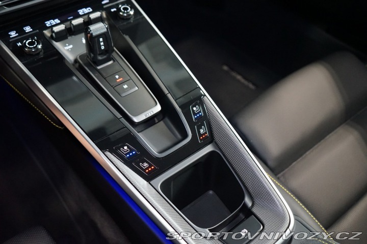 Porsche 911 CARBON*ZÁRUKA*LIFT* 2020