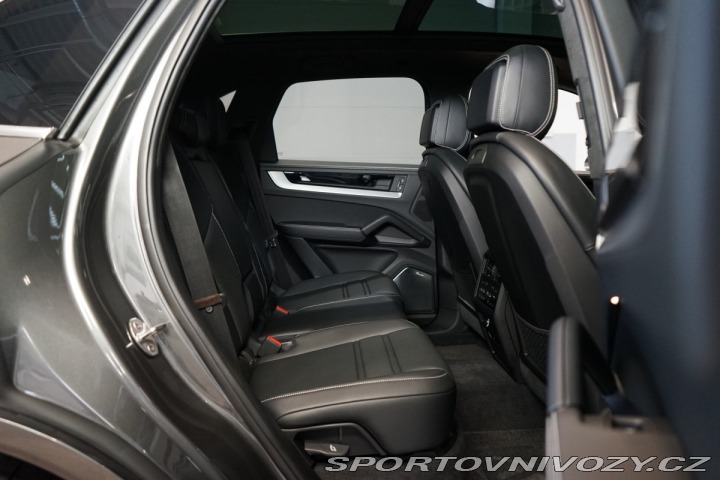 Porsche Cayenne S*MASÁŽ*MATRIX*PCCB*HUD*B 2024