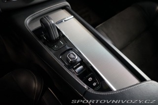 Volvo Ostatní modely XC90 T8*AWD*RECHARGE*R-DESIGN* 2020