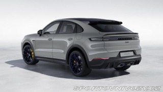Porsche Cayenne Turbo E-Hybrid Coupé with 2025