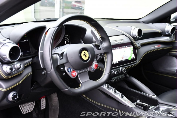 Ferrari GTC4Lusso V12 DCT P-DISPLAY LIFT 14 2018