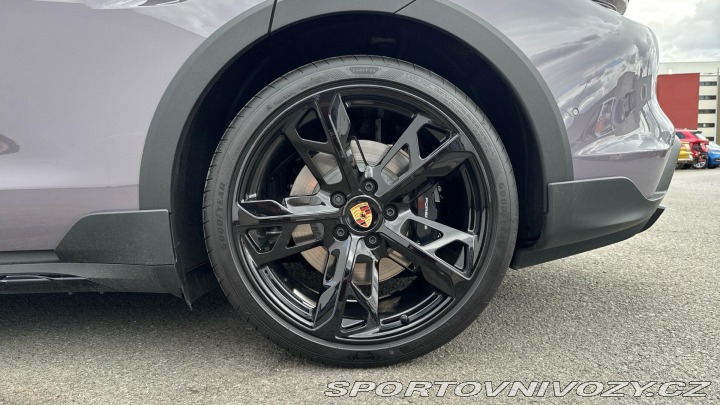 Porsche Taycan 4S Cross Turismo 2024