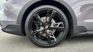 Porsche Taycan 4S Cross Turismo 2024