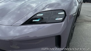 Porsche Taycan 4S Cross Turismo 2024