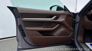 Porsche Taycan 4S Cross Turismo 2024