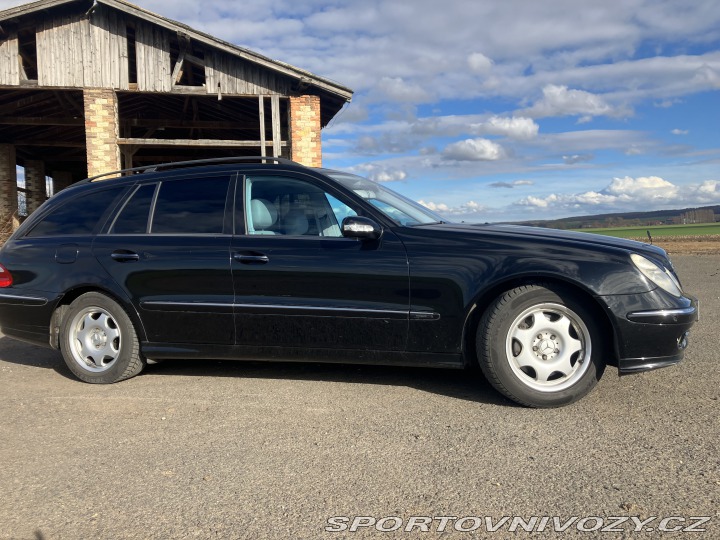 Mercedes-Benz E 2005