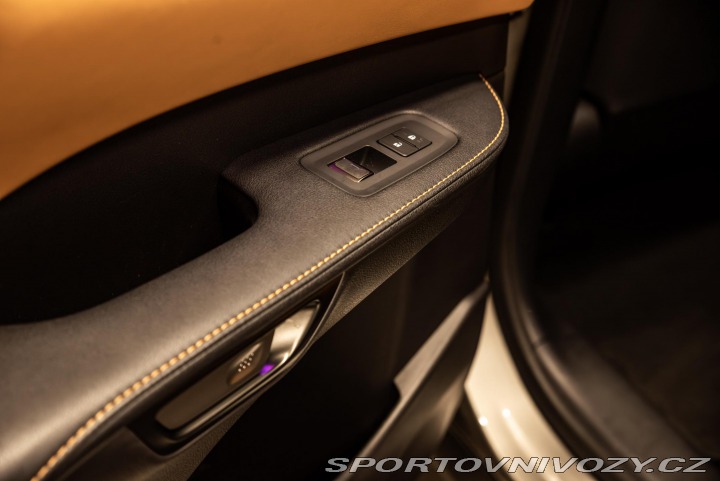 Lexus Ostatní modely RX 450h plus Executive+ 5let/160tkm zá 2023