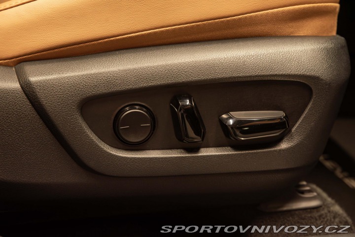 Lexus Ostatní modely RX 450h plus Executive+ 5let/160tkm zá 2023