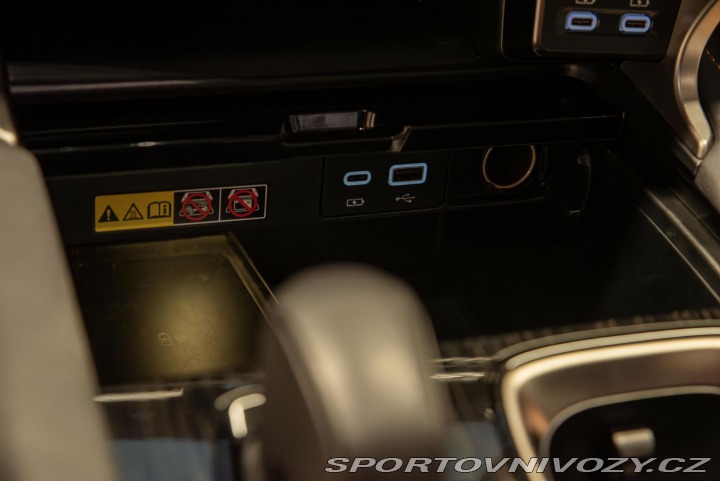 Lexus Ostatní modely RX 450h plus Executive+ 5let/160tkm zá 2023
