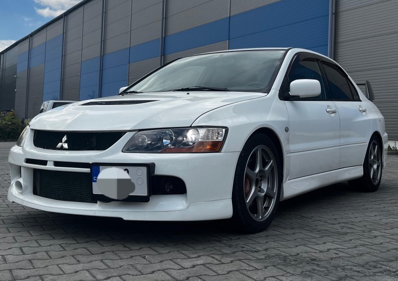 Mitsubishi Lancer EVO 