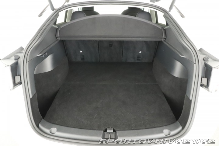 Tesla Model Y . RWD LFP 60kWh 2023