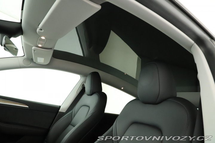 Tesla Model Y . RWD LFP 60kWh 2023