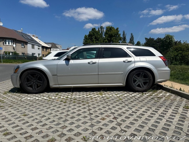 Dodge Ostatní modely Magnum r/t V8 5,7L (na opravu/dí 2006