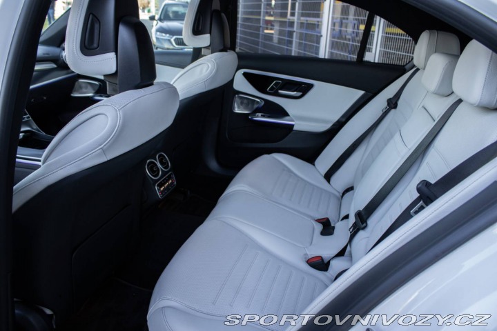 Mercedes-Benz C 300 d mHEV 4MATIC A/T 2022