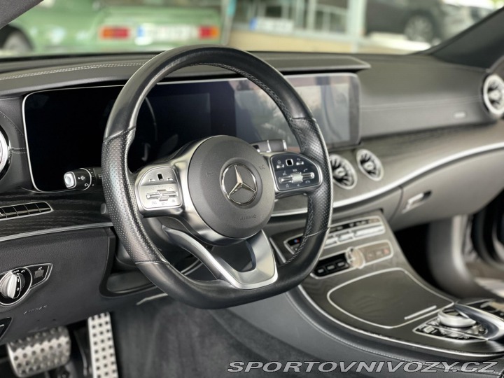 Mercedes-Benz E 300d AMG*KeyLess*Burmeste 2020