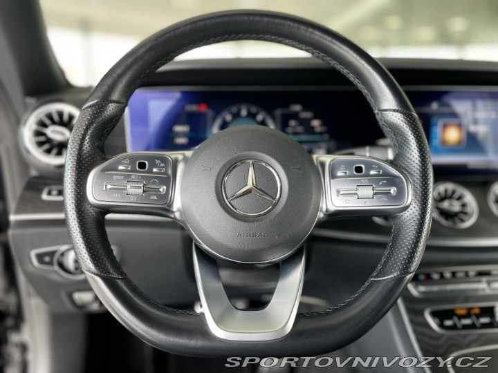 Mercedes-Benz E 300d AMG*KeyLess*Burmeste 2020