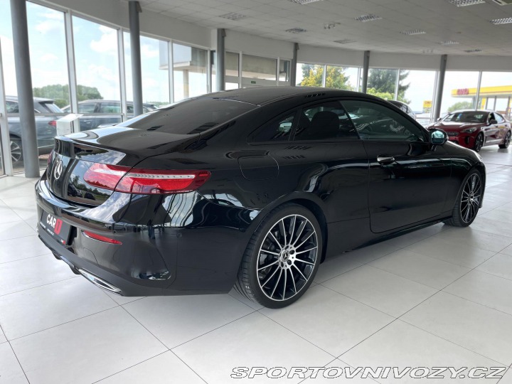 Mercedes-Benz E 300d AMG*KeyLess*Burmeste 2020