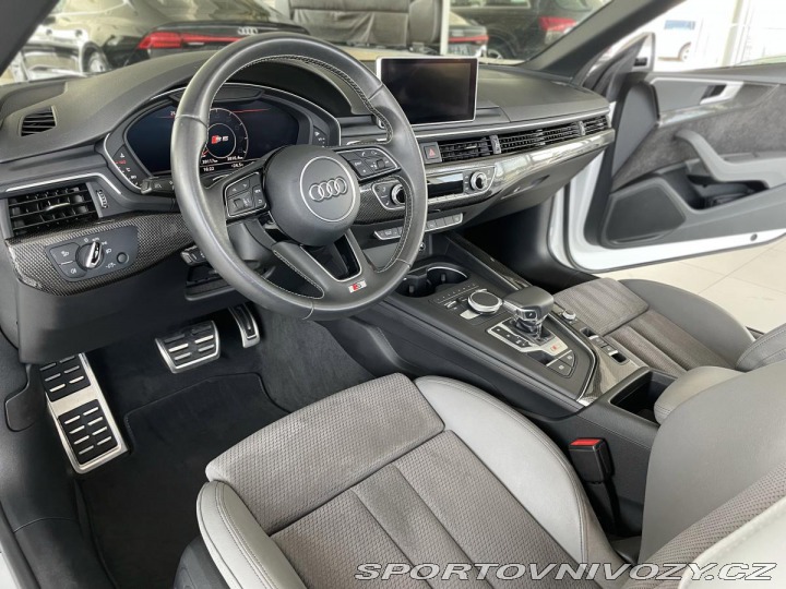 Audi S5 3,0TFSI Q*360Kamery*REZER 2017