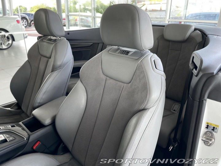 Audi S5 3,0TFSI Q*360Kamery*REZER 2017