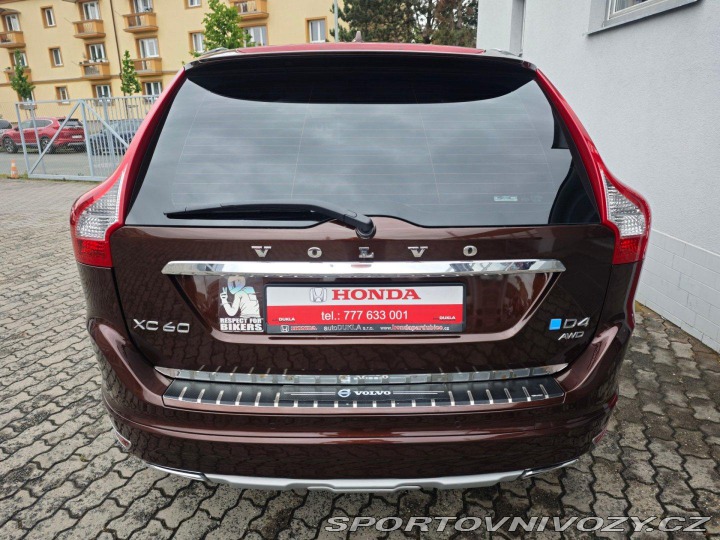 Volvo Ostatní modely XC60 2.4 D4 Summum AWD Polesta 2016