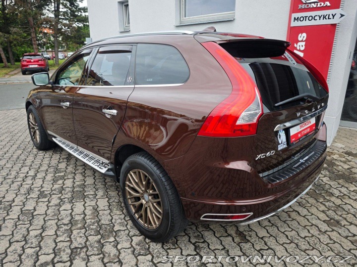 Volvo Ostatní modely XC60 2.4 D4 Summum AWD Polesta 2016