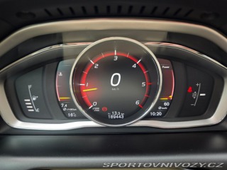 Volvo Ostatní modely XC60 2.4 D4 Summum AWD Polesta 2016
