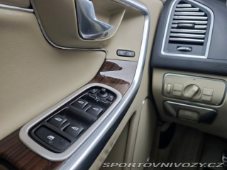 Volvo Ostatní modely XC60 2.4 D4 Summum AWD Polesta 2016