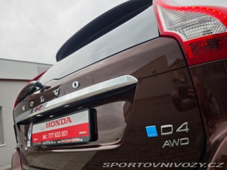 Volvo Ostatní modely XC60 2.4 D4 Summum AWD Polesta 2016