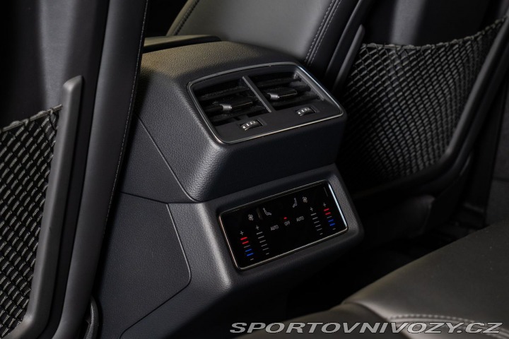 Audi Ostatní modely e-tron 55 quattro/Advanced 2019