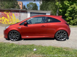 Opel Ostatní modely Nurburging edition 2012