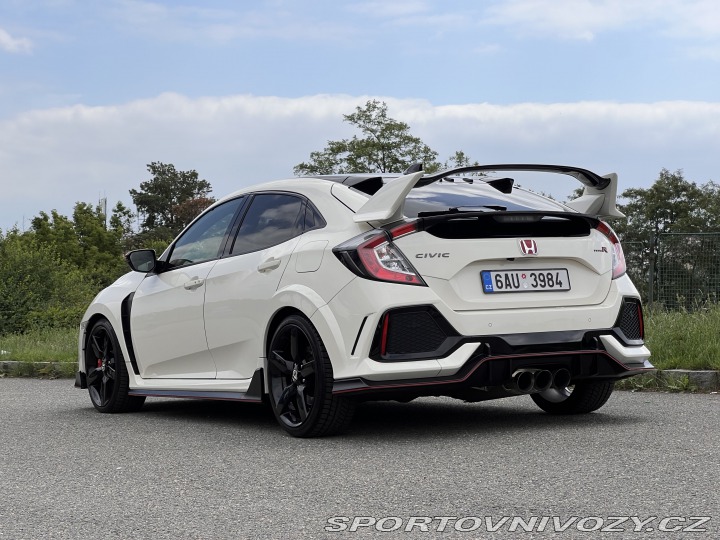Honda Civic TypeR 10 FK8 2017