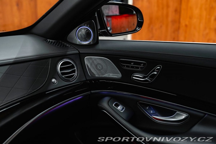 Mercedes-Benz S V12 6.0L Maybach, Masáže, 1800