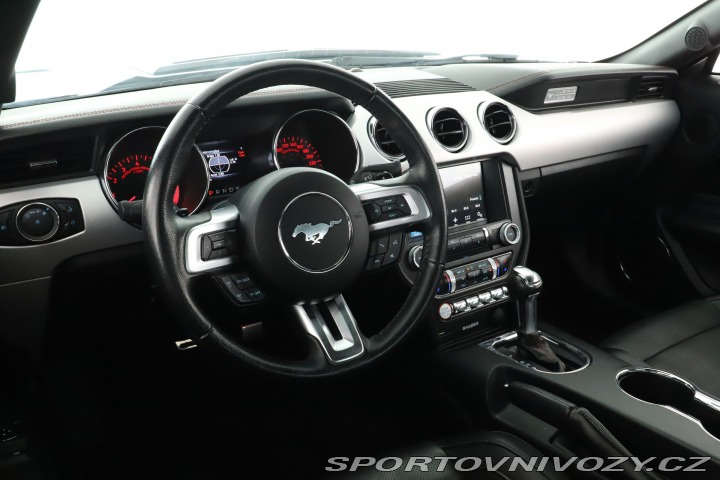 Ford Mustang GT V8 5.0 2016