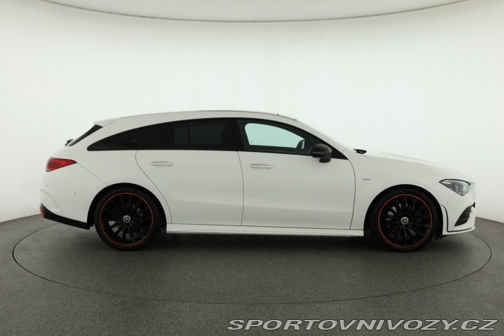 Mercedes-Benz CLA 220d 2019